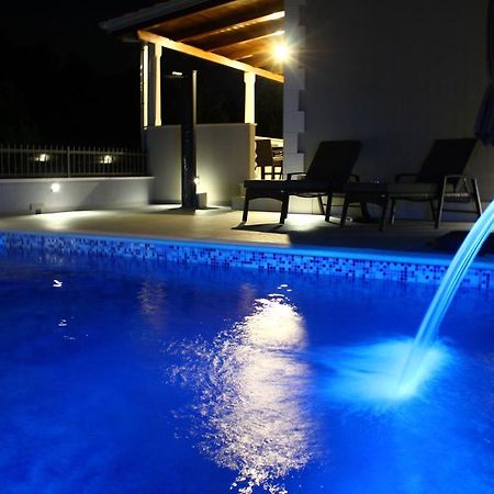 Vacation Home Meri Mirce Εξωτερικό φωτογραφία