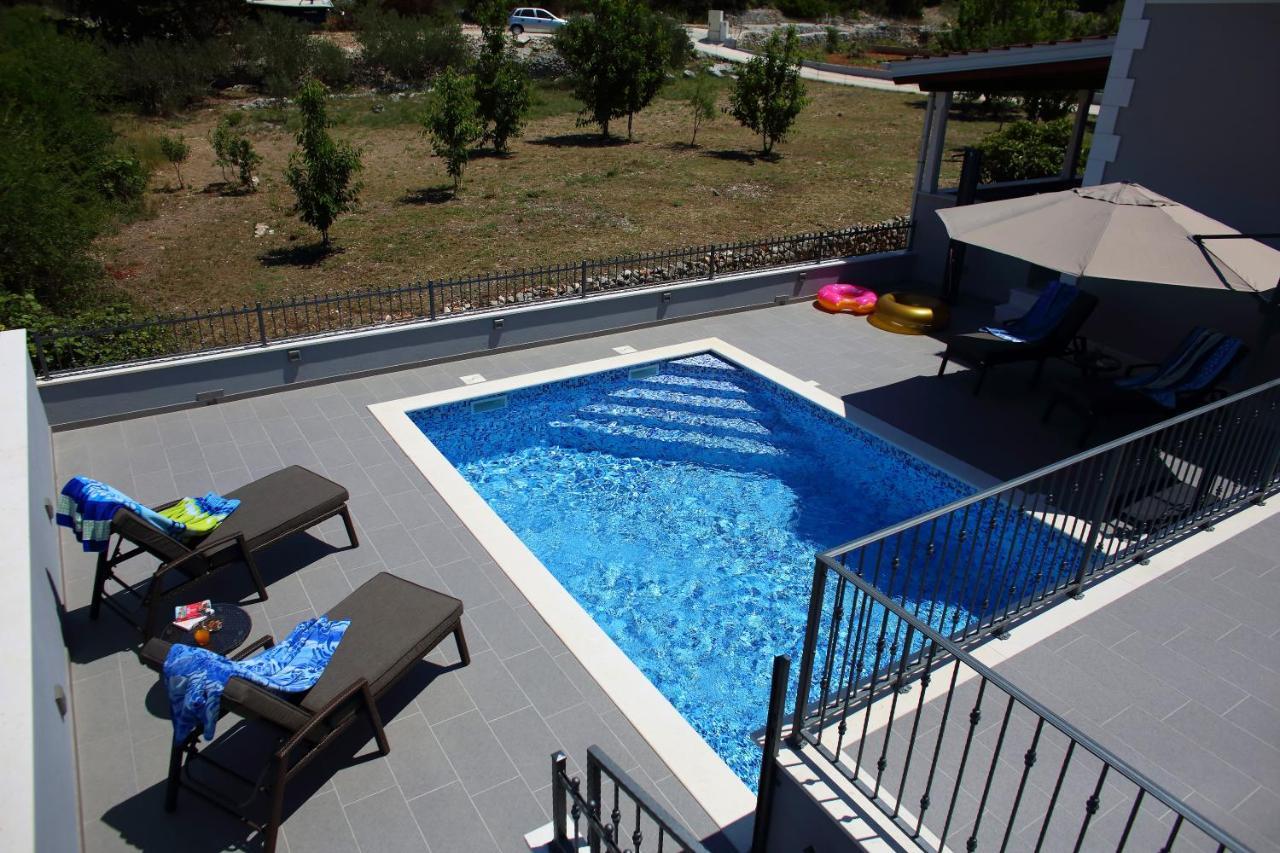 Vacation Home Meri Mirce Εξωτερικό φωτογραφία